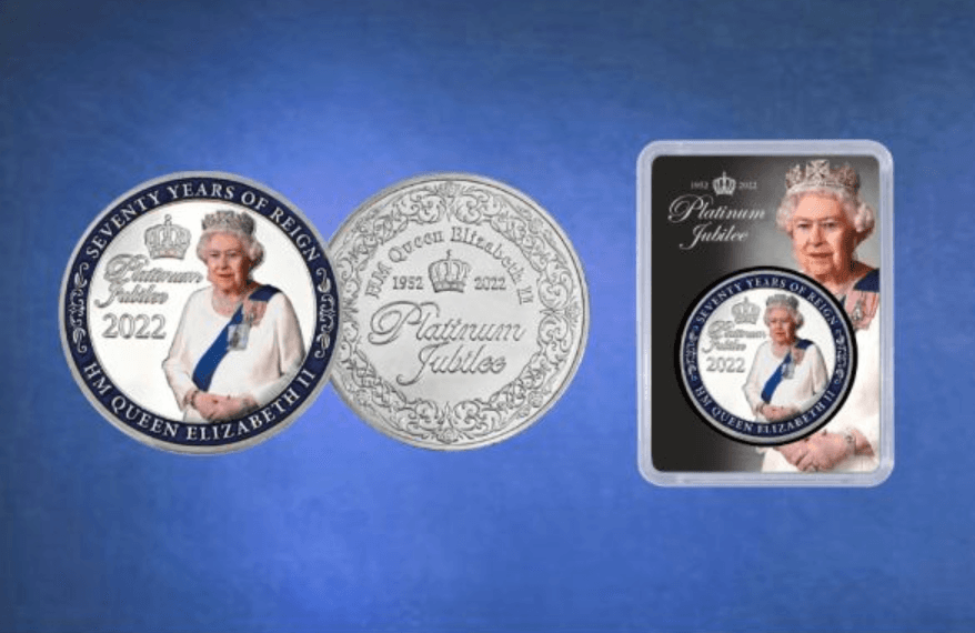 2022 HM Queen Elizabeth Platinum Jubilee Commemorative Coin & Case Gift Souvenir - The Novelty Gift Shop